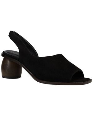 Pelle Moda Leevi Suede Sandal - Black