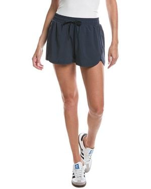 Beyond Yoga The Course 2.5in Short - Blue