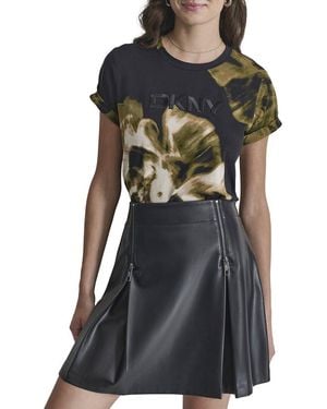 DKNY Printed Logo T-Shirt - Black