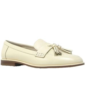 Kenneth Cole Lyra Lambs Leather Flat - White