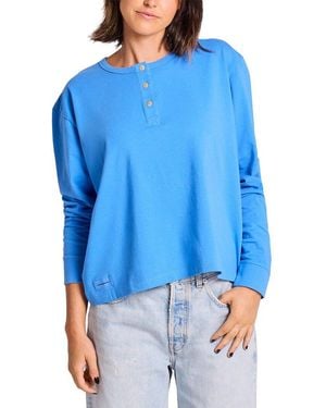 Life Is Good. Long Sleeve Crusher Boxy Henley - Blue