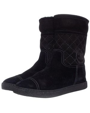 CHANEL Suede Quilted Bootie (Authentic Pre-Loved) - Black