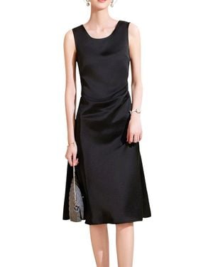 Bossy Chic Midi Dress - Black