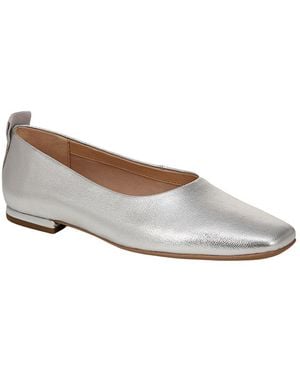 Franco Sarto L-Vana Flat - White