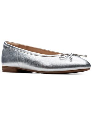 Clarks Fawna Lily Ballet Flat - White