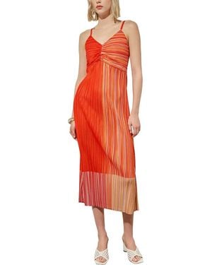 Ming Wang Fine Pleat Crepe De Chine Dress - Red