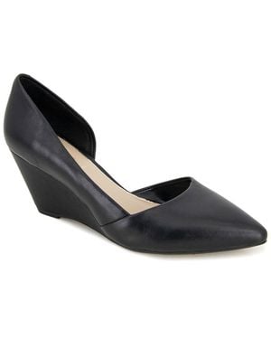 Kenneth Cole Ellis Pump - Black