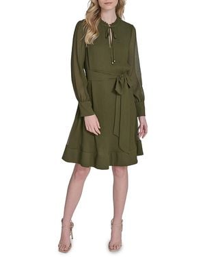 Eliza J Solid Colour Pleated Chiffon Tie Belt Dress 0p 18 - Green