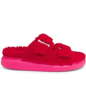 McQueen 38Mm Shearling Platform Sandals - Red