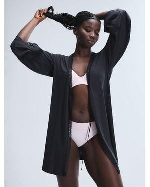 Savage X Snug Hug Short Robe - Black