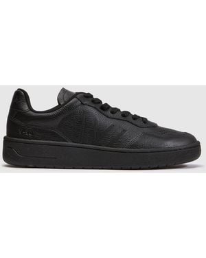 Veja V-90 Trainers - Black