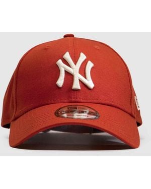 KTZ 9Forty League Essential Cap - Red