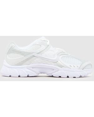 Nike V5 Runner Trainers - White