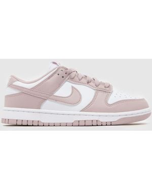 Nike Dunk Low Trainers - Pink