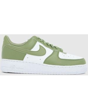 Nike Air Force 1 Trainers - Green