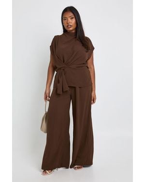 Boohoo Plus Woven Drape Blouse & Trouser Co-Ord - Brown