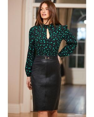 Sosandar Fleck Print Keyhole Detail Shirred Hem Blouse - Green