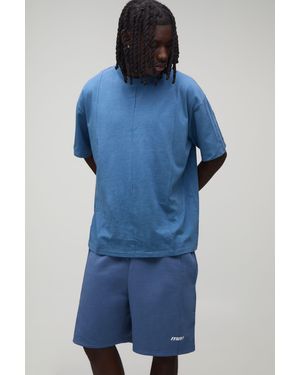 BoohooMAN Sport Seam Detail Oversized T-Shirt & Baggy Short Set - Blue