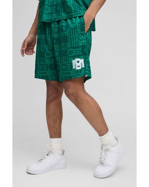 BoohooMAN Relaxed Mesh Embroidered Mid Length Short - Green
