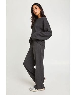 Boohoo Textured Drawstring Waist Wide Leg Trouser - Black