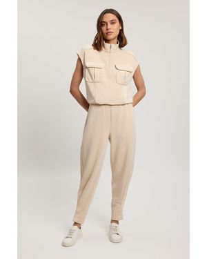 Karen Millen Premium Luxe Barrel Leg Jogger - Natural