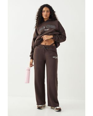 DSGN Studio Petite Applique Straight Leg Jogger - Black