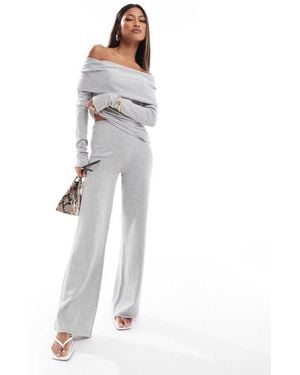 Kaiia Exclusive Knitted Flared Trousers Co-Ord - White