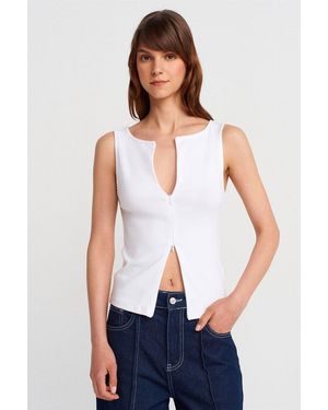 Dilvin Mouwloze Slim-Fit Jersey Blouse Met Rits - Wit
