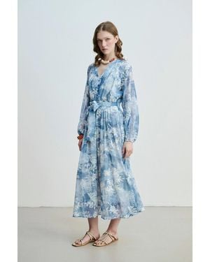 GUSTO Lace Detail Long Dress - Blue