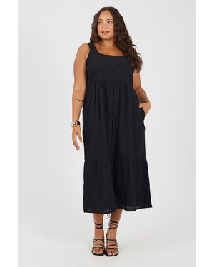 Brave Soul Curve Broiderie Strappy Maxi Dress - Black