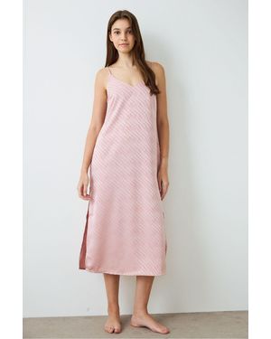 Penti Emma Zebra Print V-Neck Satin Nightgown - Pink