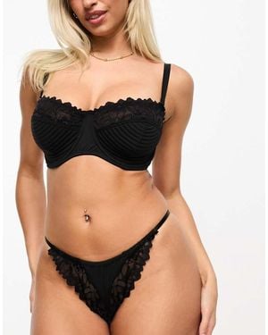 We Are We Wear Fuller Bust Lace Multiway Underwired Bra - Black
