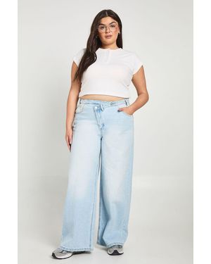 Boohoo Plus High Waist Crossover Waistband Wide Leg Jean - Blue