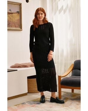 Izabel London High Waist Crochet Knit Midi Skirt - Black