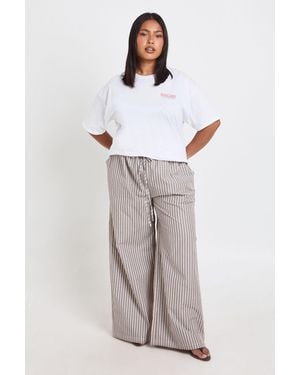 Boohoo Plus Tuscany Printed T-Shirt - Grey