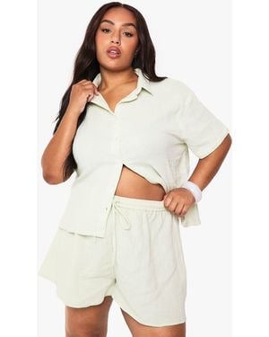 Boohoo Plus Cheesecloth Flippy Shorts - White