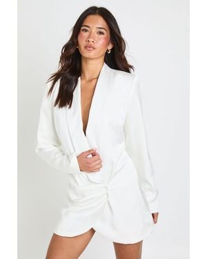 Boohoo Tailored Satin Plunge Button Hem Detail Blazer Dress - White