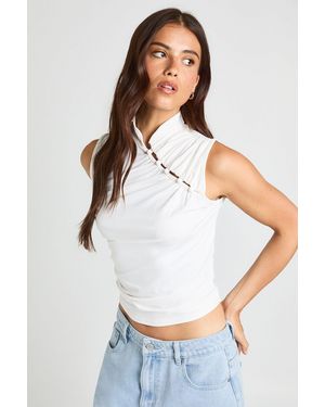 Boohoo Ruched Sleeveless Asym Button Up Top - White
