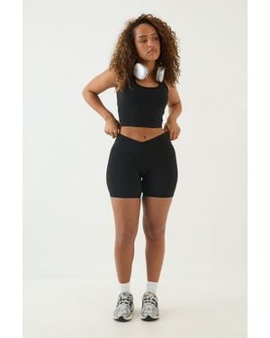 DSGN Studio Ultra Sculpt Cut Out Racer Back Sports Bra - Black