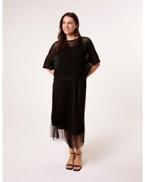 Blue Vanilla Crochet Top Pleat Dress - Black