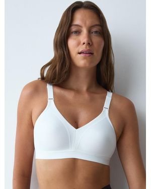 Triumph Triaction Wellness N Sports Bra - White