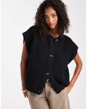 ASOS Boxy Knitted Stitch Waistcoat With Button Detail - Black