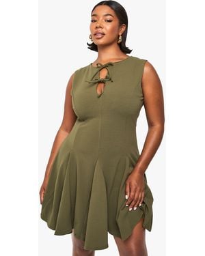 Boohoo Plus Godet Tie Detail Sleeveless Skater Dress - Green