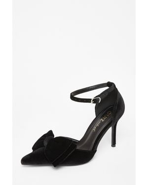 Quiz Wide Fit Velvet Bow Court Heels - Black