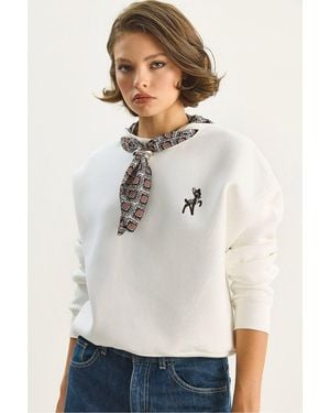 Bianco Lucci Embroidered Crew Neck Sweatshirt - White