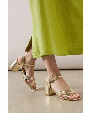 Wallis Wide Fit Samiyas Cross Strap Low Block Heeled Sandals - Green