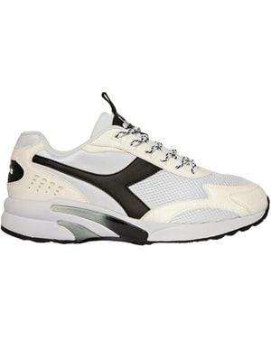 Diadora Distance 280 Trainers - White