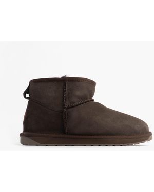 EMU Stinger Micro Sheepskin Boot Chocolate - Brown