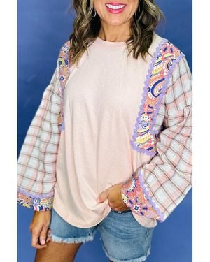 Azura Exchange Crewneck Top Met Lange Ruches Mouwen En Bedrukte Patroon Details - Wit