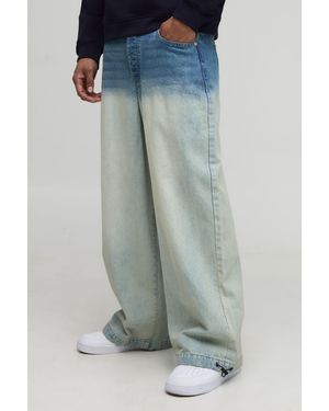 BoohooMAN Basic Parachute Fit Jeans - Blue